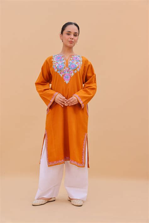 House Of Kari(Chikankari Clothing) - Woolen Phiran in Kashmiri Aari ...