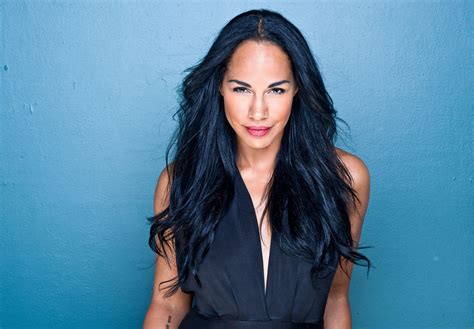 Pictures of Zarrin Darnell-Martin