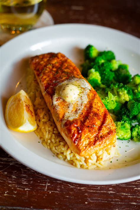 Menus — Delaney's Irish Pub & Scratch Kitchen