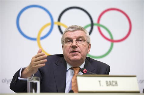 巴赫宣布竞选连任国际奥委会主席_新华社