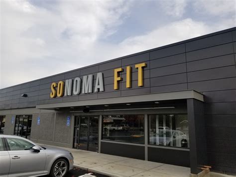 Sonoma Fit Petaluma Gym — GMH Builders