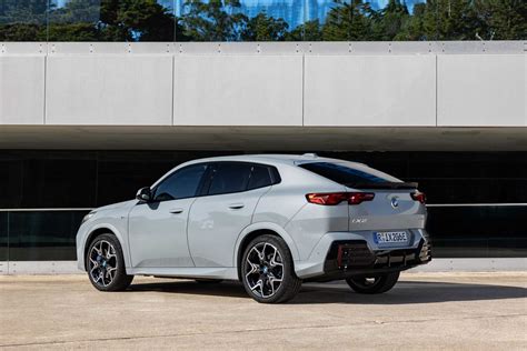 Der neue BMW iX2 xDrive30, Brooklyn Grey - Statisch. (02/2024)