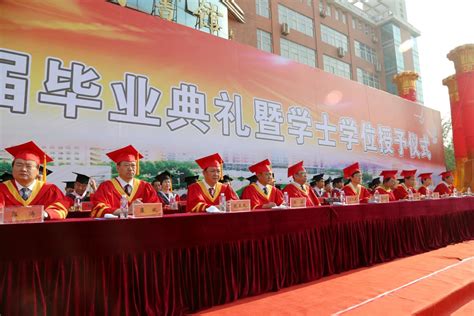 我校2020届毕业生顺利毕业离校-许昌学院官方网站
