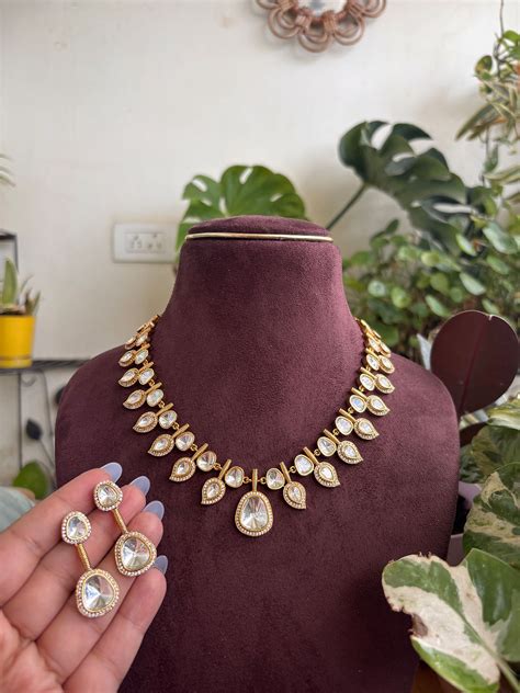 Ruhani - P0554 | PetalsbySwathi