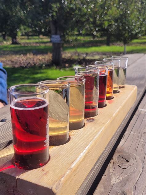 Hood River Fruit Loop, Oregon Destination! - Switchback Valley