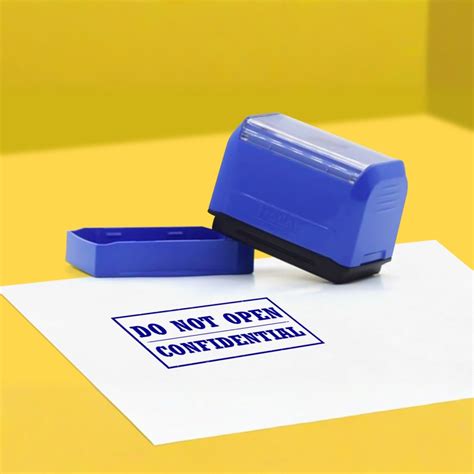 Flashy Pre-Inking Stamps | VistaPrint