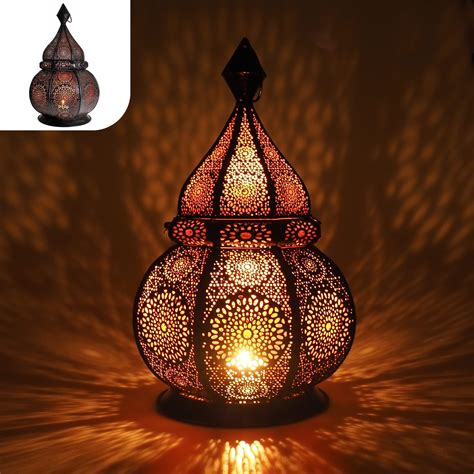 Gadgy Moroccan Lantern. Decorative Candle Lantern with Shadow Effect ...