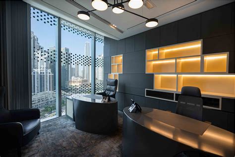 High-Tech Luxury Office 的图像结果