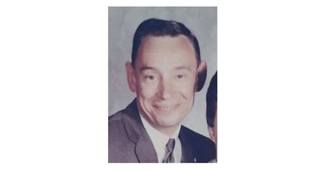 Mr. Dale E. Lenz Obituary (2023) - Galesburg, IL - Hinchliff-Pearson ...