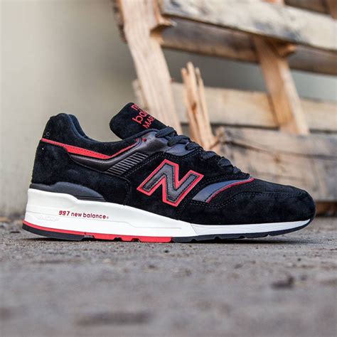 New Balance 997 Red