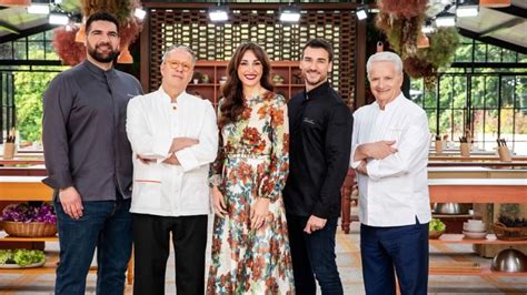Eliminato Bake Off Italia 2024: semifinale, tutto sulla 14a puntata