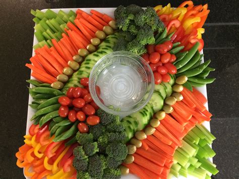 Veggie Tray Ideas | wedding ideas | Pinterest | Vegetable tray, Veggie ...