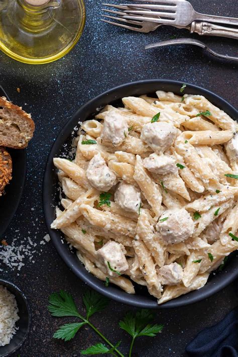 Chicken Alfredo Pasta - Instant Pot - Cubes N Juliennes | Recipe ...