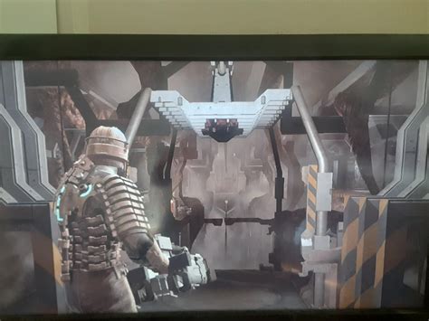 Yo idk why but my game broke the enemies wont spawn and nicole wont ...