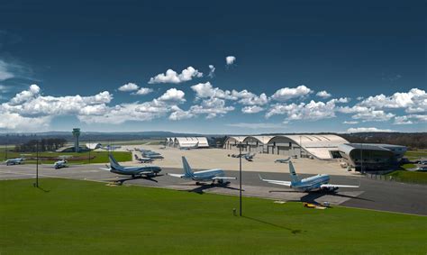 TAG Farnborough Airport Continues to Grow | Business Jet Traveler