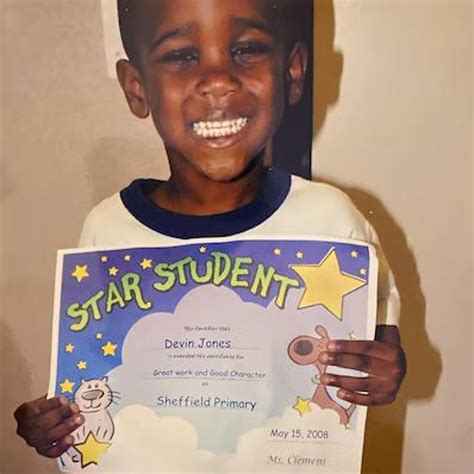 Stream RUSSIAN ROULETTE(I ADORE U) by millkzy | Listen online for free ...