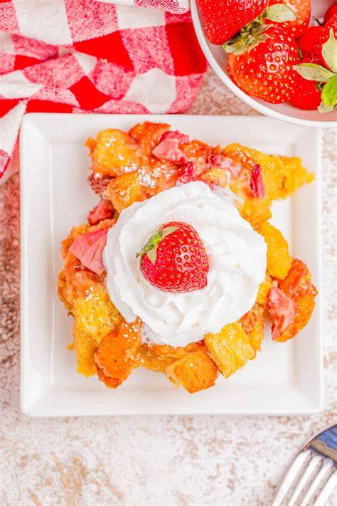 Slow Cooker Bread Pudding - Averie Cooks