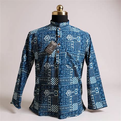 Blue Geometric Dabu Block Printed Full Sleeves Short Kurta for Men ...