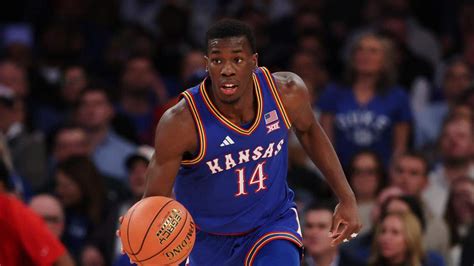 KU basketball vs. Tennessee game prediction & betting odds | Kansas ...