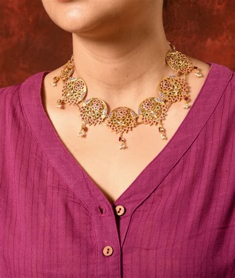 Dazzling Radiance: Shabnam Set By Totapari Jewellery