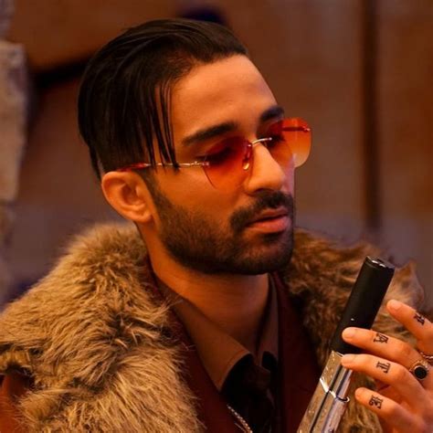 Anurag Kashyap enjoys a massive net worth of INR 990 crore