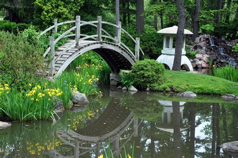 Japanese Garden Bridge Construction | Rick Beato Photo: June 2010 ...