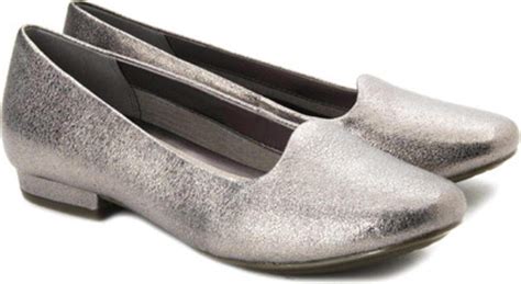 #GiftGuide: Top 8 Fancy Flats For The Festive Season + Contest Alert ...