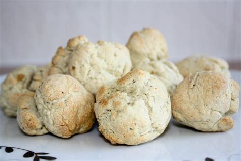 Love Life Eat Laugh: Garlic & Herb Dough Balls (gluten free version)