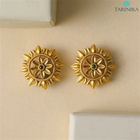 The Complete Buyer's Guide to Artificial Earrings – Tarinika India