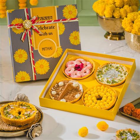 Order Now 4 PC Ghewar Box (5") in Delhi NCR | Shakkr