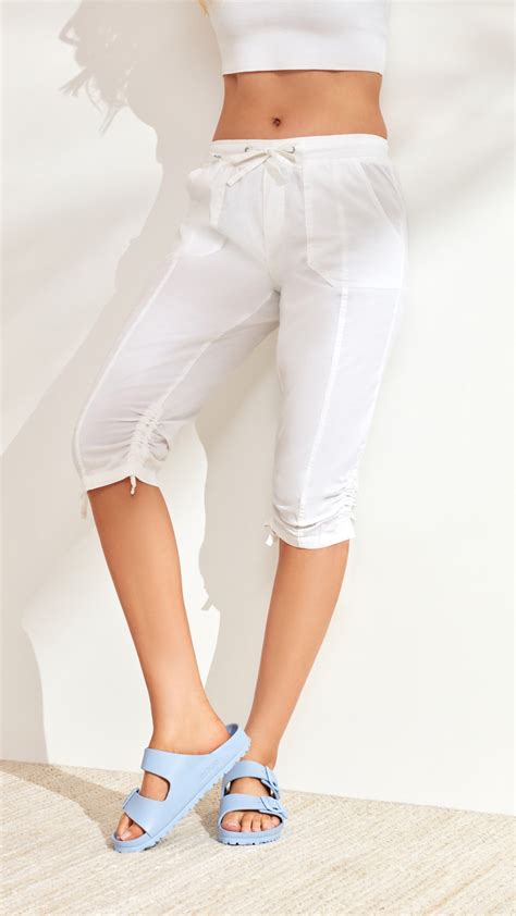 Women's white capri pants online