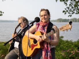 Alice Limoges - Singer Guitarist Camden, ME - The Bash