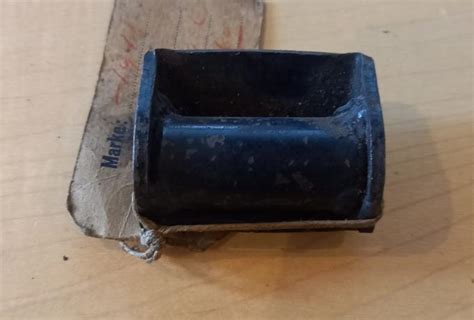 BSA A7/A10 Plunger Front Engine Plate Insert between Frame NOS ...