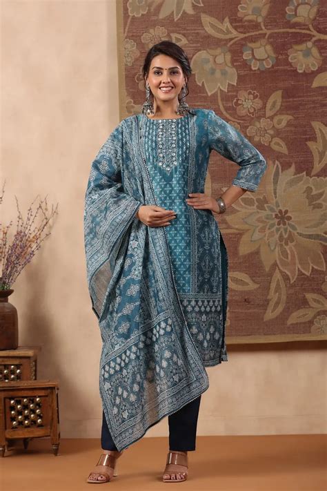 Women Blue Ethnic Motifs Printed Kurta Set – Rain & Rainbow
