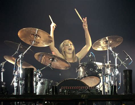 Jen Ledger, Skillet (band), Drummer, Hard rock HD Wallpapers / Desktop ...