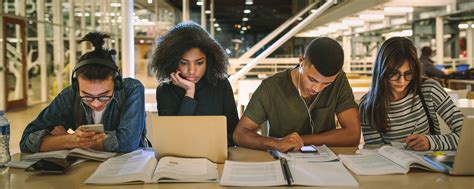 Find the Right Student Loans with a Credit Union Advantage