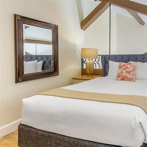 The Lodge Alley Inn™ | Bluegreen Vacation | Share Happiness