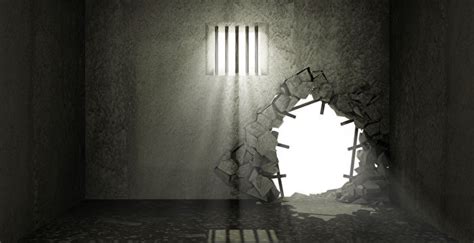 美弗州兩囚犯用牙刷挖洞逃獄 幾小時後被抓回 | 監獄 | 大紀元