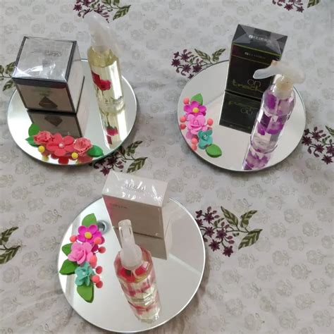 Buy Fabulous Mirror Platters For Gifting Decoration – ClassyArtZ.com