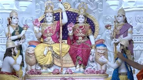 सामने आई राम दरबार की पहली मनमोहक तस्वीर, देखें राम परिवार का खूबसूरत ...