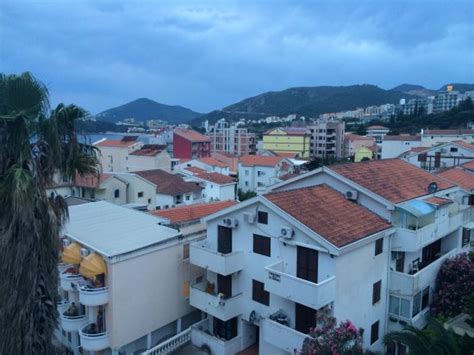 HOTEL MEDUZA (Rafailovici) - Hotel Reviews, Photos, Rate Comparison ...