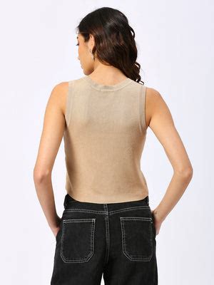 Gen Z Fashion Trends in 2024: Top Gen Z Style Outfits – LoveGen