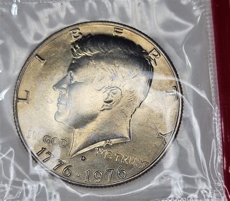 1976 d Kennedy Bicentennial Half Dollar Mint- USA Coin | Property Room