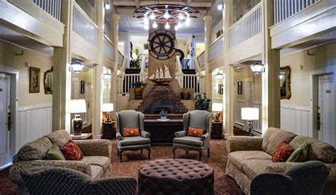 PROVINCETOWN INN - Hotel Reviews, Photos, Rate Comparison - Tripadvisor