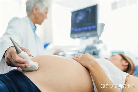 容易造成“脐带绕颈”的4种行为，孕妈要多加注意_胎宝宝