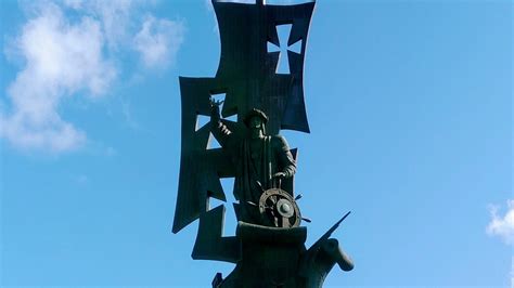 BIRTH OF THE NEW WORLD STATUE - CRISTOBAL COLON STATUE (2025) All You ...