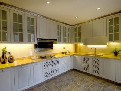 2.5平米的厨房怎么装修及效果图- _汇潮装饰网