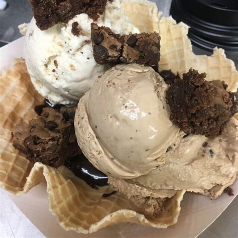 LLAMA ICE CREAM, East Stroudsburg - Restaurant Reviews, Phone Number ...