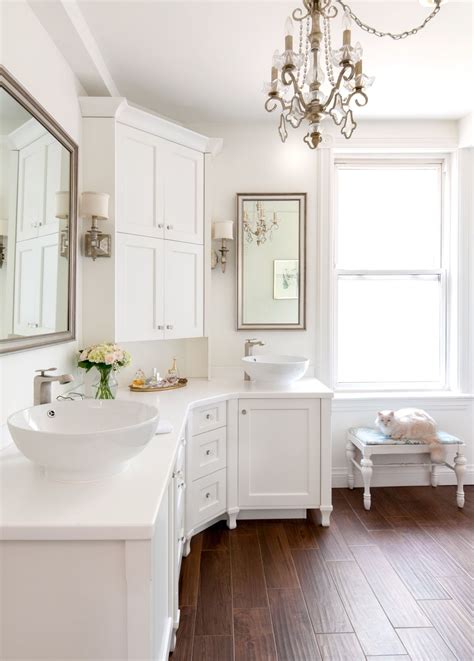 Space-Saving Corner Bathroom Vanity Ideas