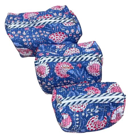 Multi-Purpose Travel Pouch Blue – Theindiglobal